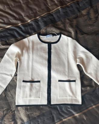 Giacca maglia ribattiture contrasto