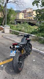 Ducati Hypermotard 796