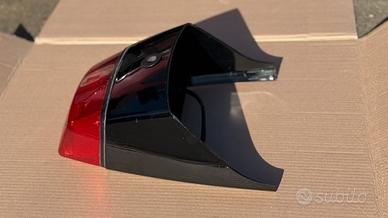 Suzuki GSX 750 E (1980-82) codino con faro