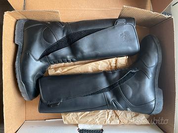 Stivali carabinieri motociclisti