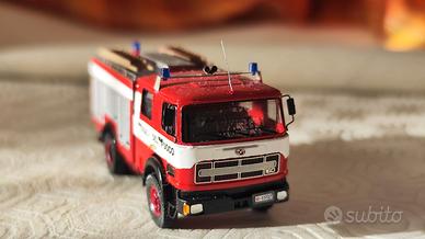 Camion OM  APS 160 Vigili del Fuoco scala 1/87