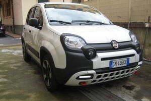 FIAT New Panda CROSS 1.0 FIREFLY S-S HYBRID