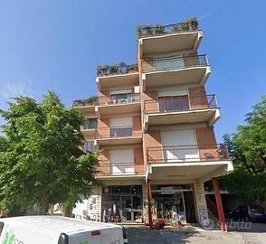 Locale commerciale - Chianciano Terme