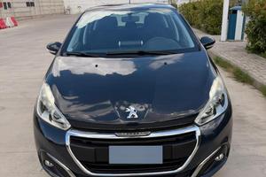 Peugeot 208 1.2Active 2019 76000km