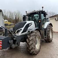 Trattore agricolo usato VALTRA mod. T145A
