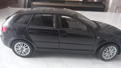 Modellino Audi A3 Sportback Kyosho 1:18