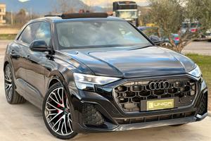 Audi Q8 50 3.0 TDI mhev 286 CV quattro tiptronic S