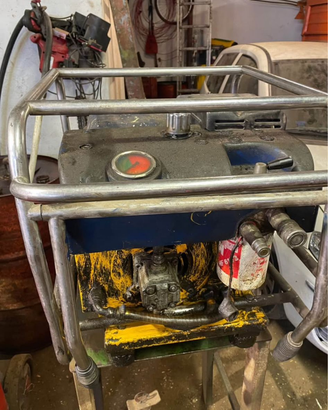 Centralina idraulica + martello e tubi