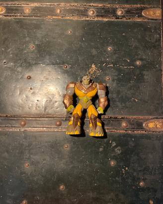 Action figure signore della terra