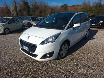 Peugeot 5008 BlueHDi 120 S&S Allure