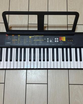 tastiera digitale Yamaha PSR-F52