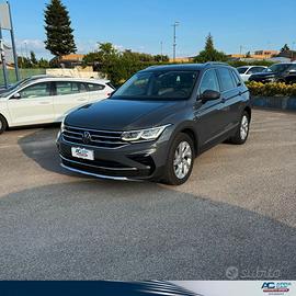 Volkswagen Tiguan 2.0 TDI 150 CV SCR DSG Elegance 