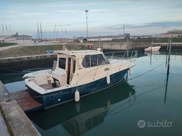 TUCCOLI 30   CABIN FISH