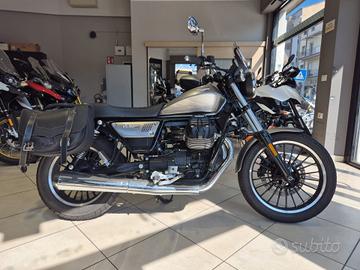 Moto Guzzi V9 ROAMER 2021-24