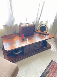 Mobile arredo in legno