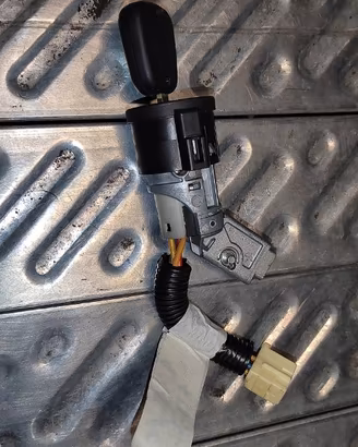 Blocchetto accensione PEUGEOT 107 998cc benz 2006