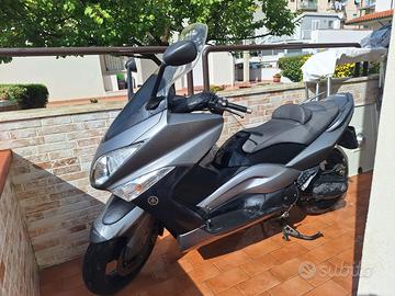 Yamaha T Max - 2009