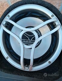 Subwoofer A Cassa Cilindrica Per Auto Audio Design