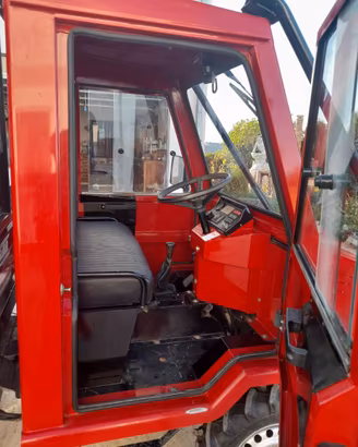 Trattore agricolo Gippone  4x4