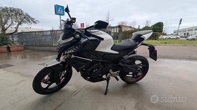 Cf Moto 450NK del 2024