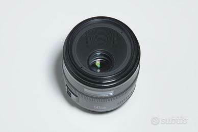 Canon 50mm f.2.5 macro