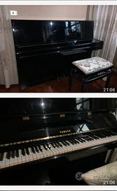 Pianoforte verticale Yamaha