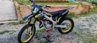 Suzuki valenti 50