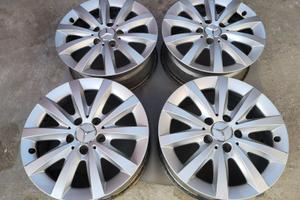 Cerchi in Lega Originali Mercedes 16"