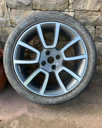 Ruota con cerchione Fiat Grande Punto Abarth