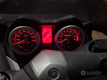 X-max pochissimi km