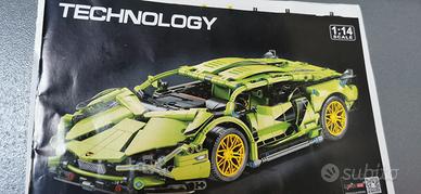 Supercar verde in costruzioni compatibili Lego 