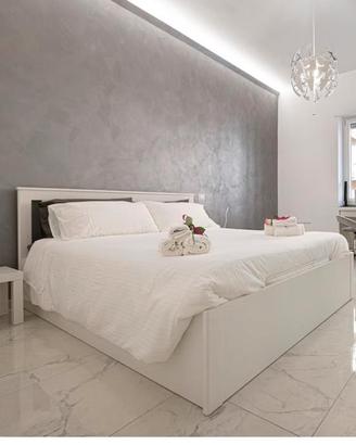 Letto matrimoniale IKEA + materasso