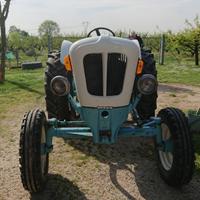 Trattore LAMBORGHINI 4 R 52 Cv 1961