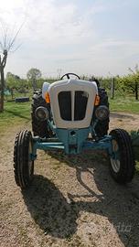 Trattore LAMBORGHINI 4 R 52 Cv 1961