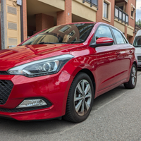 Hyundai i20 Comfort 2016 Benzina 84 cv 80.000 km