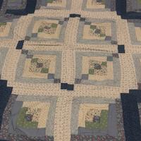 Copriletto patchwork blu e bianco leggero