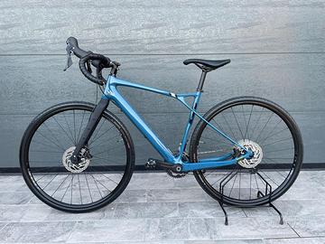 Gravel GT Grade carbon