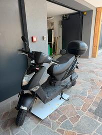 Scooter 125 - Kymko
