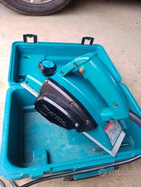 pialletto elettrico Makita