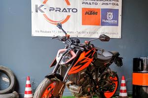 KTM 1290 Super Duke R