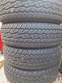 Gomme Toyo A/T 215/75/R15