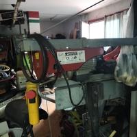 monta carichi per finestra