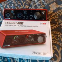 SchedaAudio scarlett