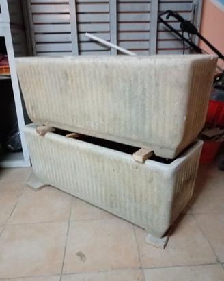  2 vasi da giardino 