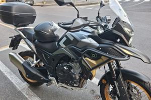 Moto prat. nuova 2500 km del 2024 4500 E trattabil