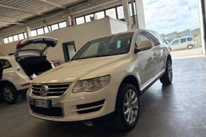 Volkswagen Touareg 3.0 TDI tiptronic 2010