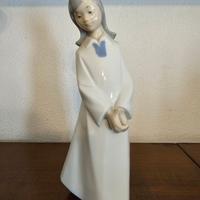 Statuina in porcellana Rex Valencia