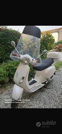 Vespa lx 150 ( 2 proprietqri) / tenuta benissimo