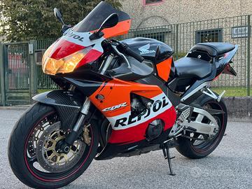 Cbr 954 rr fireblade