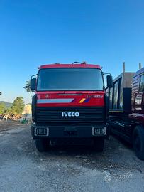 Iveco 190 48 trasporto legnami con Gru caricatrice